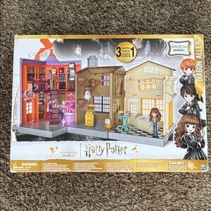 Harry Potter Magical Minis Diagon Alley 3 Playsets in 1 NEW